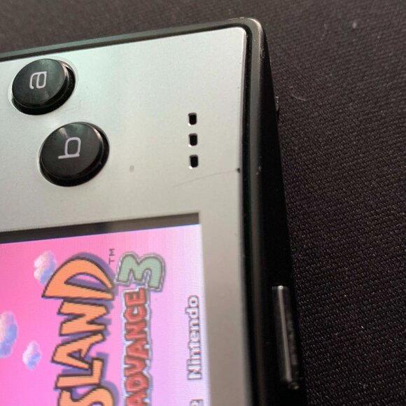 Nintendo Game Boy Micro Silver/Black – Vintage – Great Condition - Picture 9 of 11